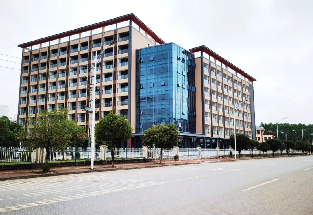 1675218020313140.jpg 人才公寓1.jpg